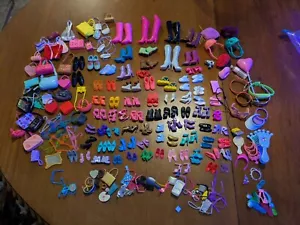 Vintage Barbie Shoes, Bags, Walkman, Hangers, Hat Bundle X75pairs Shoes - Picture 1 of 10