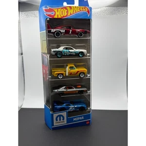 Hot Wheels Mopar 5 Pack Dodge Ram Challenger Viper 1:64 Diecast HTV48 - Picture 1 of 4