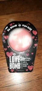 Love Bomb - Da Bomb Fun Size (2 Bombs) - Gardenia Bath Fizzer - Handmade in USA - Picture 1 of 2
