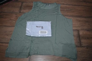 2 Lisa Rinna Collection Sleeveless Tank with Side Slits 3X - Picture 1 of 3