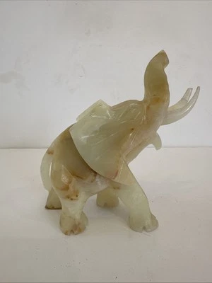 Vintage Medium Carved Onyx Stone Elephant Sculpture Figurine MCM Paperweight - Image 1 of 4