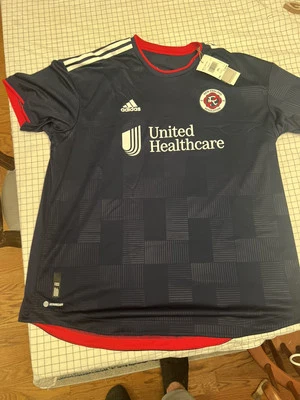 Adidas Mens New England Revolution Authentic 22/23 Home Soccer Jersey XXL New - Image 1 of 4