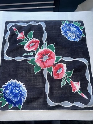 Pañuelo vintage floral negro con flores rosadas azules Foto 1 de 4