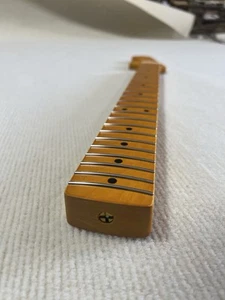 Big headstock Left hand 21frets yellow Matte maple electric guitar neck hole 8 - Picture 1 of 8