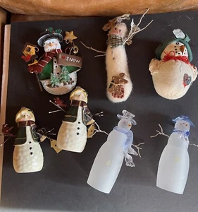 Lot 7 Snowmen Figurines 2 Frosted Glass, 2 Resin Detailed, 2 Cloth, 1 Metal Vtg - Picture 1 of 9