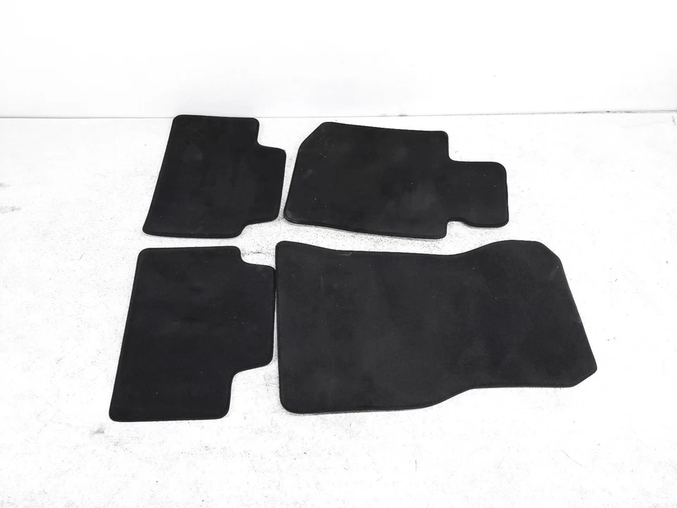 2020 Bmw 330I Interior Floor Mats Carpets Set Of 4 51-47-7-481-640 *Blk Cloth - Image 1 of 4