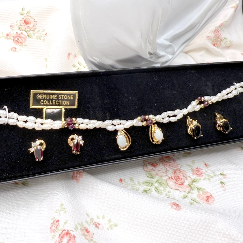 4 pc Set Fresh Water Pearls Garnet Bracelet 3 Pairs Earrings Genuine Stones Opal - Image 1 of 4