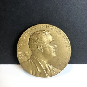 John R. Sinnock Commemorative US President Franklin D. Roosevelt Bronze Medal - Picture 1 of 5
