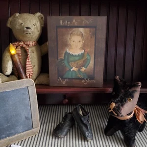 PRIMITIVE VICTORIAN VINTAGE FOLK ART STYLE GIRL 1786 HOLDS ROOSTER PORTRAIT SIGN - Picture 1 of 11