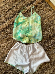 VTG Petra Fashions Green Satin Lingerie Top High Cut Leg Shorts Panty Set Size M - Picture 1 of 4