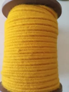 1 mètre de soutache jonquille coton 5mm - Foto 1 di 2
