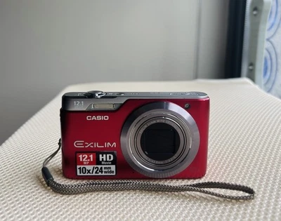 Casio Exilim EX-H5 Digital Camera - Image 1 of 4