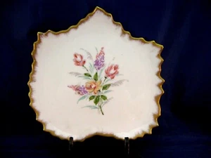 PEQUEÑO PLATO ANTIGUO PARA SERVIR - FORMA DE HOJA DE ARCE - LIMOGES FRANCIA - HERMOSO - Imagen 1 de 6