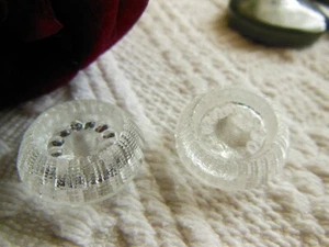 Duo gros boutons anciens en verre transparent volume  2,2 cm  vintage G15H - Picture 1 of 5