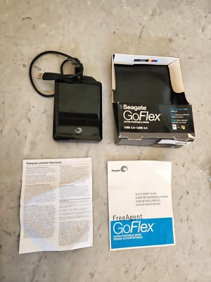Seagate FreeAgent GoFlex 1TB Ultra-Portable Hard Drive 9ZF2A5-500 Pre-owned - Image 1 of 4