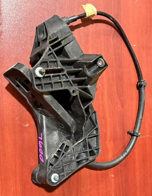 2013 GMC Sierra Accelerator Pedal Bracket Kit 25863992 - Imagem 1 de 4