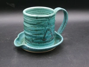 Studio Pottery Bacon Cooker for Microwave Green Verdigris Glaze Artist Signed - Picture 1 of 9