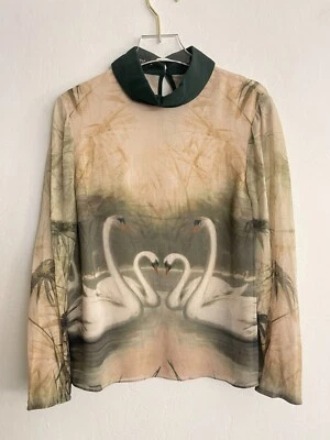 Ted Baker Silk Blouse 1 XS / S Swan Print Long Sleeve Collar Green Beige Shirt - Image 1 of 4