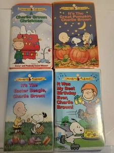 Peanuts Holiday VHS Lot Charlie Brown Easter, Christmas, Great Pumpkin, Birthday - Picture 1 of 8