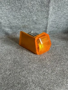 FRECCIA ANTERIORE DESTRA ANT DX CITROEN BX prima serie GEMO 21115 INDICATORE - Picture 1 of 12