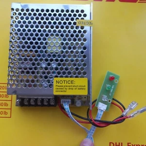 Uninterruptible power supply U-Tex UTA96 UPS/8A 12V 8A 96 W - Picture 1 of 4