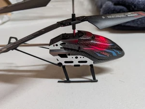 DEERC DE23 Remote Control Helicopter 2.4GHz 2 Batteries - Picture 1 of 17