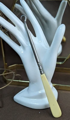 Vintage Shoe Button Hook Boot Celluloid Handle Ivory 7" Long sweater glove - Image 1 of 4