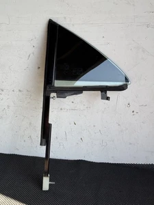 14-19 Mercedes W117 CLA250 Rear Left Driver Side Door Quarter Window Glass OEM - Picture 1 of 6
