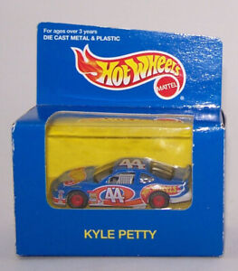 1996 Hot Wheels 1:64 KYLE PETTY #44 Hot Wheels Pontiac Grand Prix