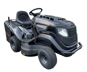 STIGA Black Edition Pro 225/92 Twin H Rasentraktor - Hydrostat - Mulchkit - RWD - Bild 1 von 8