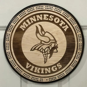 12 in round MInnesota Vikings Cribbage Board - 2 Tracks with Pins Viking Logo - Picture 1 of 3