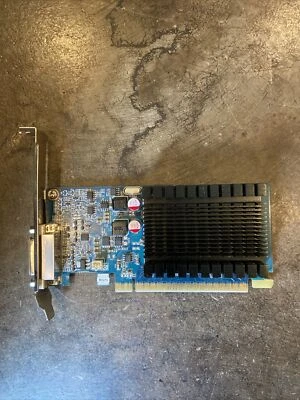 PNY NVIDIA GEFORCE 8400 GS 1GB DDR3 PCI-E DMS-59 LOW PROFILE VIDEO CARD / UC7-3 - Image 1 of 3