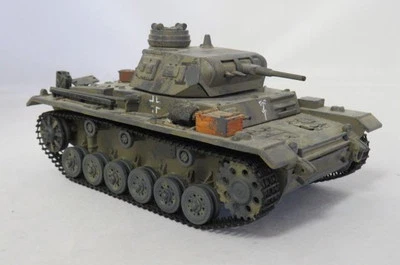 21st Century Ultimate Soldier 1:32: Tanque PANZER III del ejército alemán de la Segunda Guerra Mundial con cañón de 37 mm Foto 1 de 4