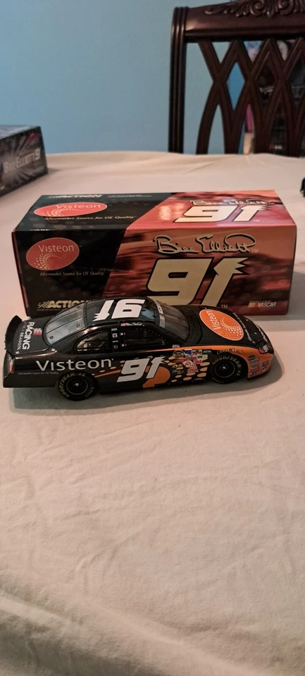 2004 Bill Elliott #91 Visteon Dodge Intrepid Action 1:24 Diecast 1 Of 2862 - Image 1 of 1