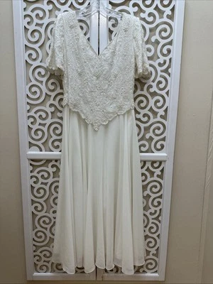 Scala Ivory Pearls, Beads & Sequence Wedding Dress Size L - Image 1 of 4