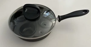 NEW Farberware Nonstick Cookware 4 Cup Egg Poacher Pan Skillet Lid Easy Clean 8” - Picture 1 of 7