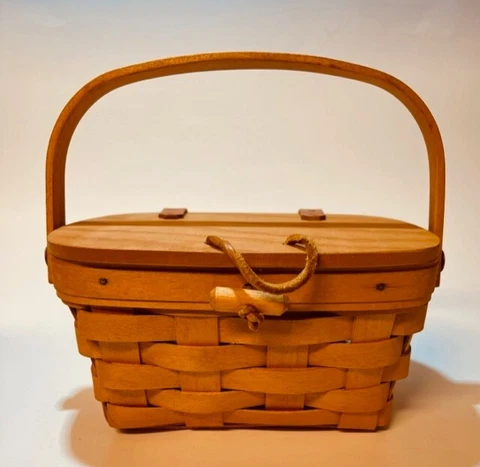 VTG 2001 Longaberger Hinged Lid Basket/Purse 7×5×4" Swing Handle and Protector Cover