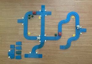 Vintage TOMY "Fun Runs" Track With Four Vehicles and Accessories - Picture 1 of 3