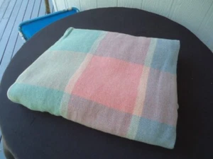 vintage blanket 154 x 208cm pure wool mareeno Australia single bed - Picture 1 of 4