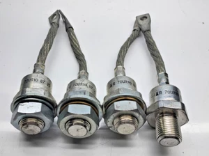 CANTIDAD DE 4 DIODOS DE PERNO 70UR10 100V @ 250A - Imagen 1 de 2