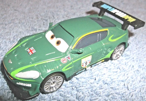 DISNEY PIXAR CARS 2 NIGAL GEARSLEY #9 TOY 3" GREEN DIECAST CAR VEHICLE - NICE Cover