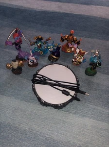 Bundle Lot of 9 Skylanders Figures with Portal Of Power ๐ฅ๐ฅ๐ฅ - Picture 1 of 5