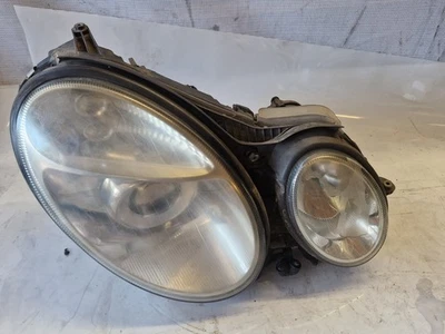 28ER* Mercedes W211 E Klasse 2002-2006 Scheinwerfer Halogen Rechts A2118200261 - Bild 1 von 4