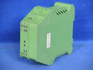 Phoenix Contact ME 17,5 UTL con fuente de alimentación de 24 VAC - Imagen 1 de 3