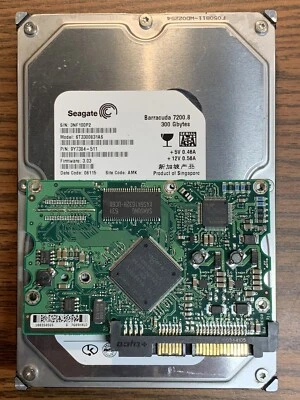 Seagate Barracuda 7200.8 300GB ST3300831AS 100350565 3.03 SATA - Image 1 of 2