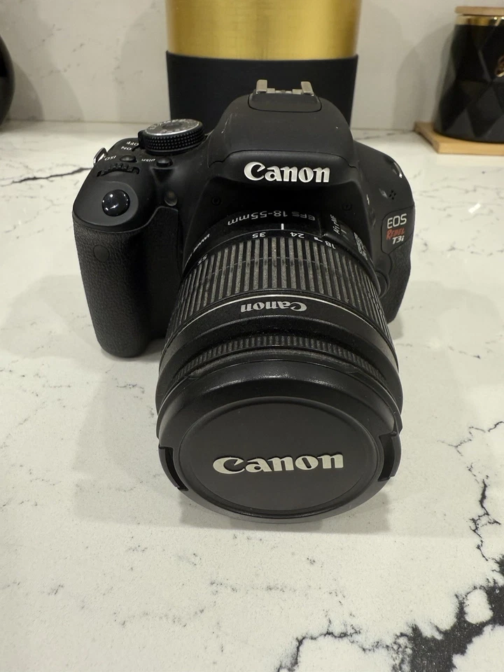 Cámara digital Canon EOS Rebel T3i 18,0 MP SLR DSLR con lente 18-55 mm ef-s Foto 1 de 4