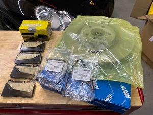 PORSCHE 95B MACAN FRONT BRAKE PADS ROTORS SENSORS disc SET PACKAGE BASE 2.0L - Picture 1 of 1