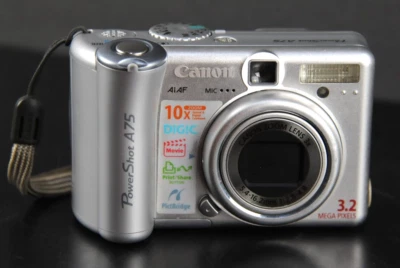 Canon PowerShot A75 3.2MP Digital Camera - Silver **FOR PARTS ONLY** - Image 1 of 4
