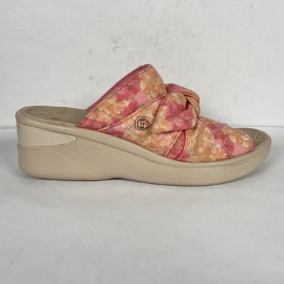 Sandalias de cuña Bzees Smile para mujer talla 6,5 M rosa melocotón floral deslizables zapatos con moño Foto 1 de 4