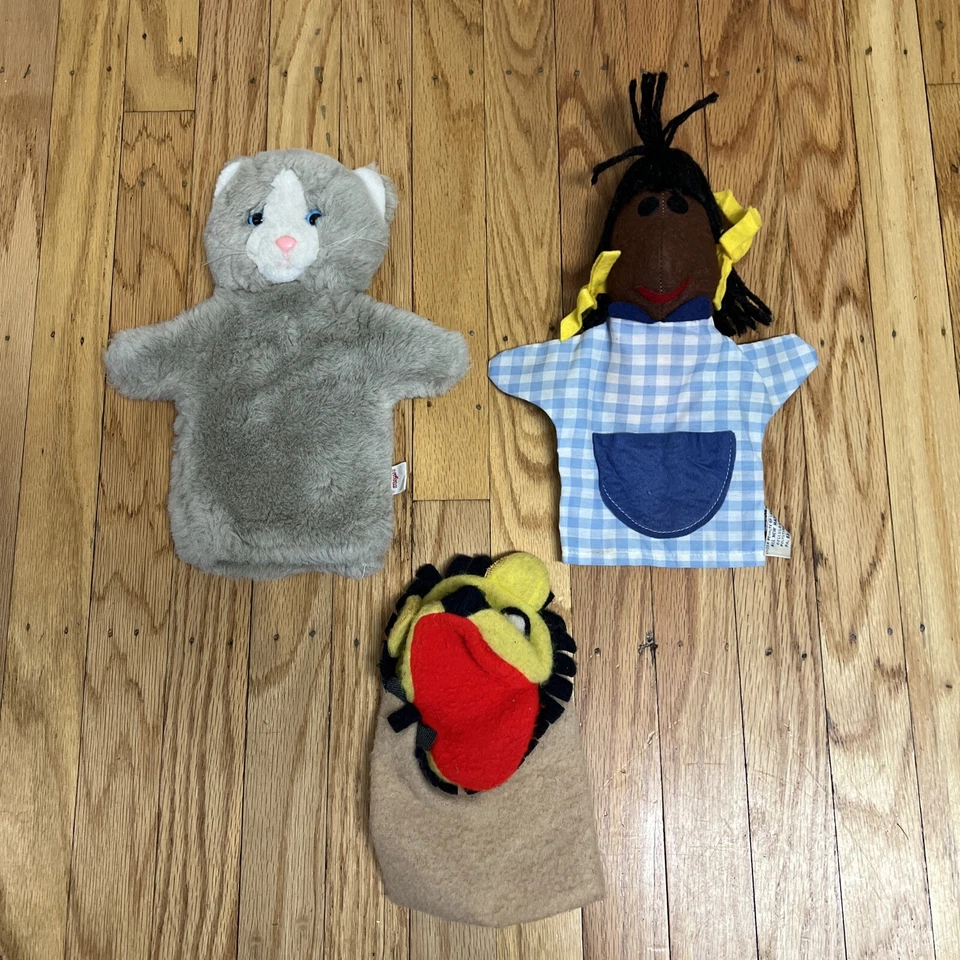 3 marionetas de peluche MARY MEYER de colección niña afroamericana león gatito gato arte popular Foto 1 de 4